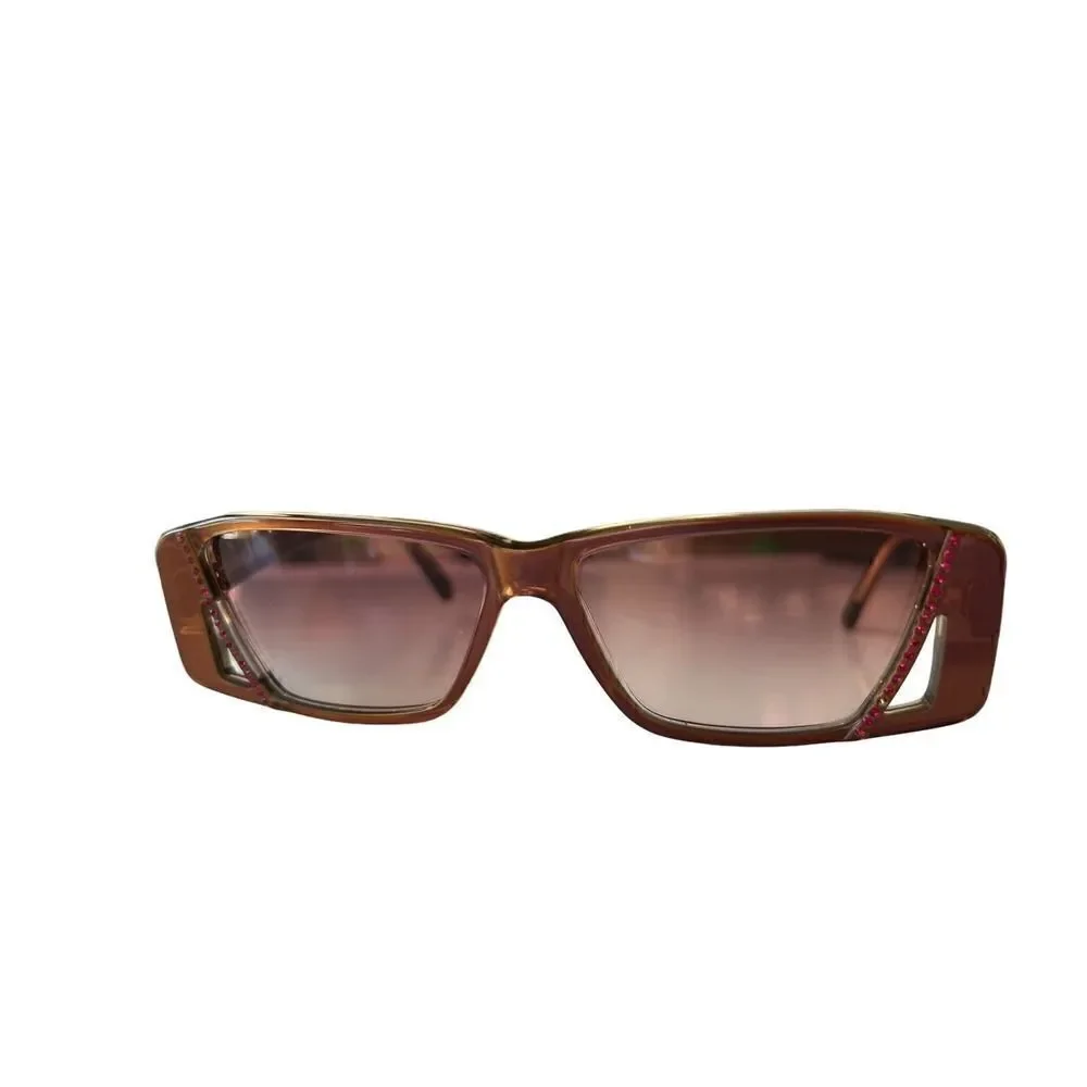 CHLOE VINTAGE SUNGLASSES WITH CASE AND CHLOE CLOTH